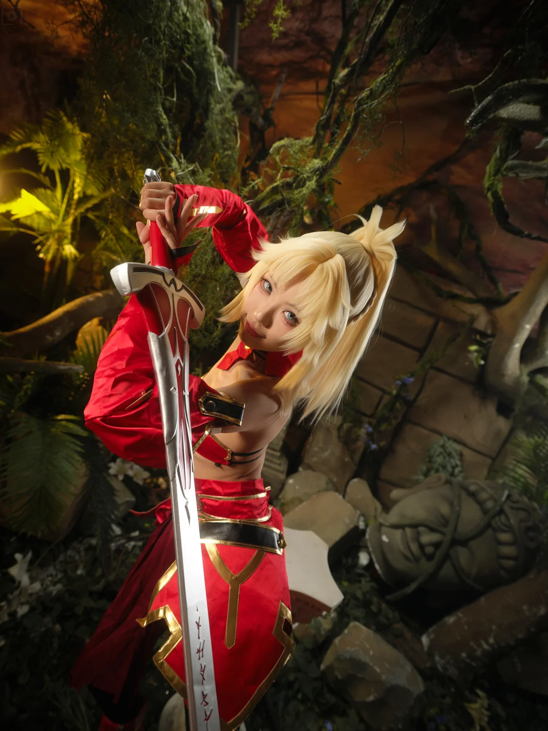 湖里狸 - No.005 莫德雷德 [30P-242MB]